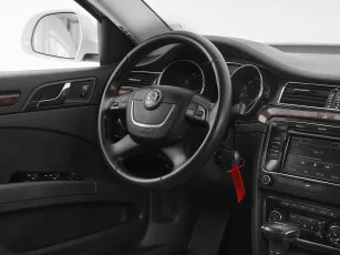 Skoda  10