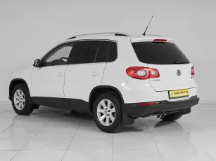 Volkswagen  4