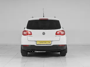 Volkswagen  5