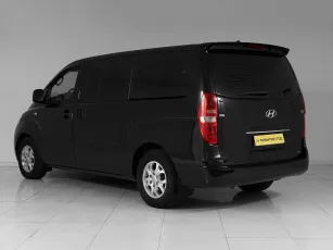 Hyundai  4
