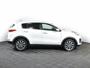 Kia  4