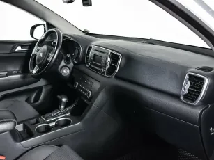 Kia  9