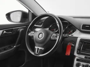 Volkswagen  10