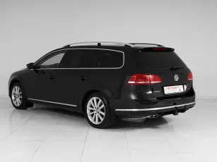 Volkswagen  4