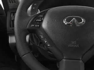 Infiniti  11