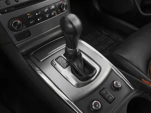 Infiniti  19