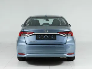 Toyota  5