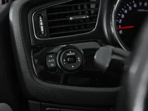 Kia  12