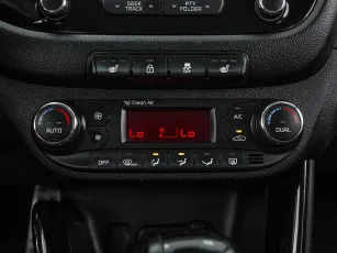 Kia  16