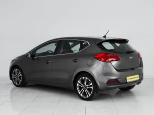 Kia  4