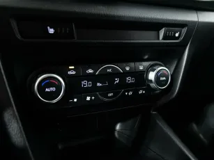 Mazda  12