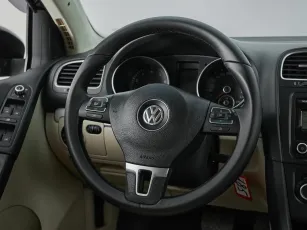 Volkswagen  10