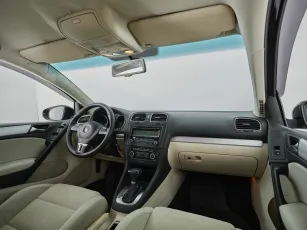 Volkswagen  9