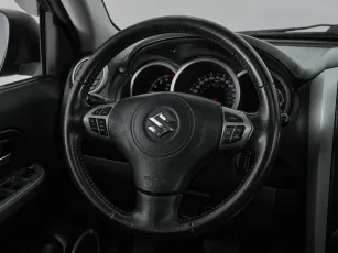 Suzuki  11