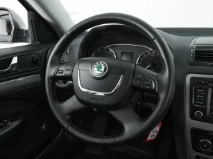 Skoda  10
