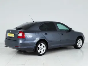 Skoda  6