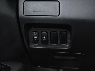 Mitsubishi  11