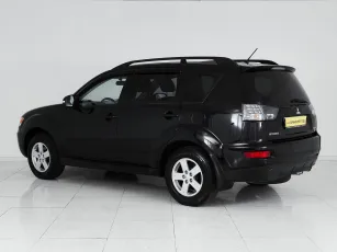 Mitsubishi  4