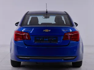Chevrolet  5