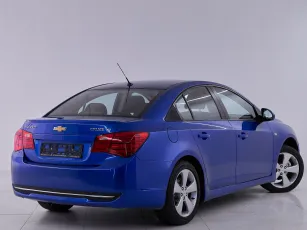 Chevrolet  6