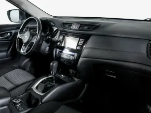 Nissan  6