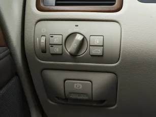 Volvo  15