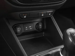 Hyundai  15