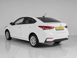 Hyundai  4