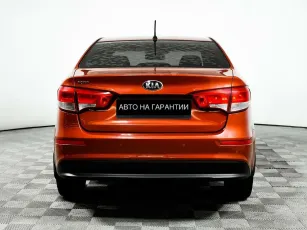Kia  6