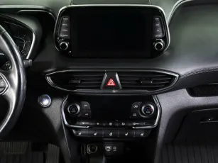 Hyundai  13