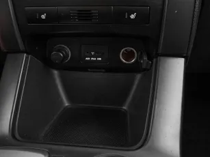 Kia  18