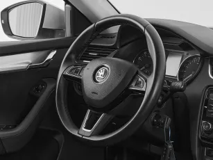 Skoda  10