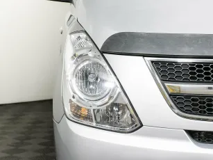 Hyundai  7