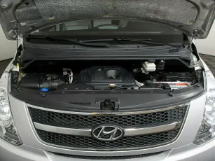 Hyundai  8