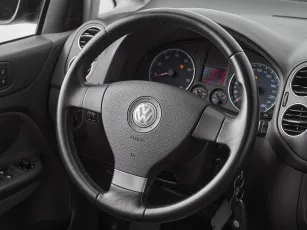 Volkswagen  10