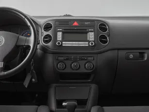 Volkswagen  13