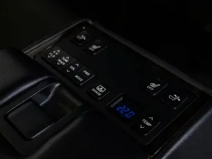 Toyota  14