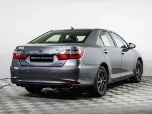 Toyota  3