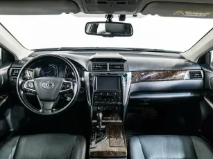 Toyota  6