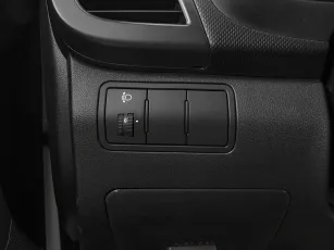 Hyundai  11