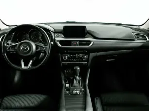 Mazda  10