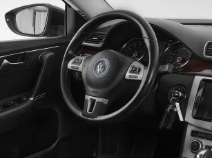 Volkswagen  10