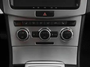 Volkswagen  16