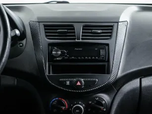 Hyundai  8