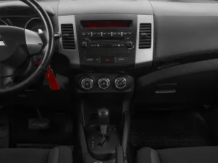 Mitsubishi  14