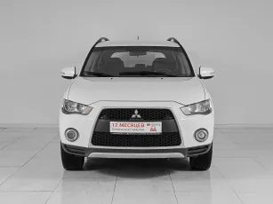 Mitsubishi  2