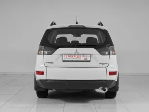 Mitsubishi  5