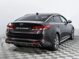 Kia  4