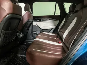 Geely  19