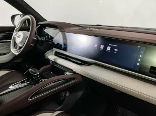 Geely  8